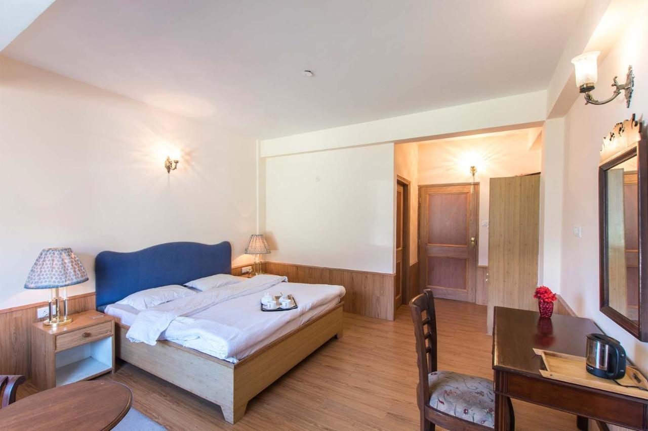 Stayvista At Jodhpur House - Pet Friendly 3Bhk Villa In Manali ภายนอก รูปภาพ
